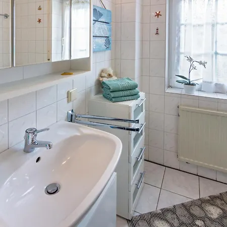 Kleine Moewe Apartament *
